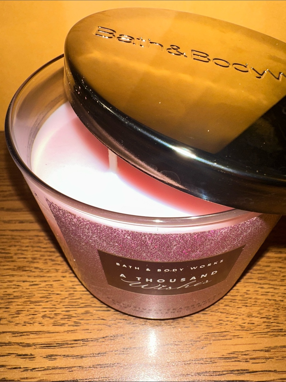 Bath & Body Works 'A Thousand Wishes' 3-Wick Candle - Picture 4 of 4